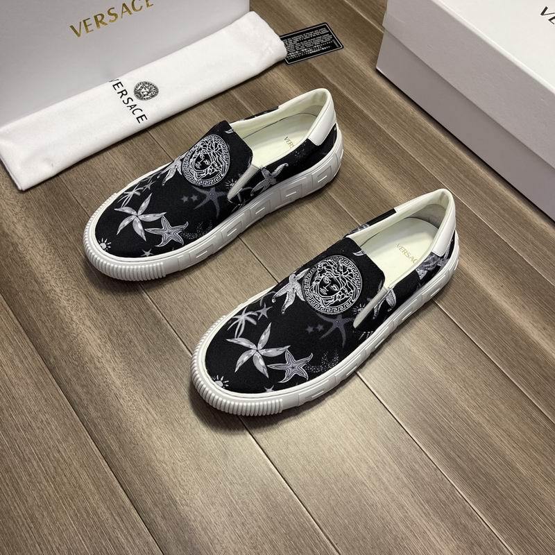 Versace Men's Shoes 216